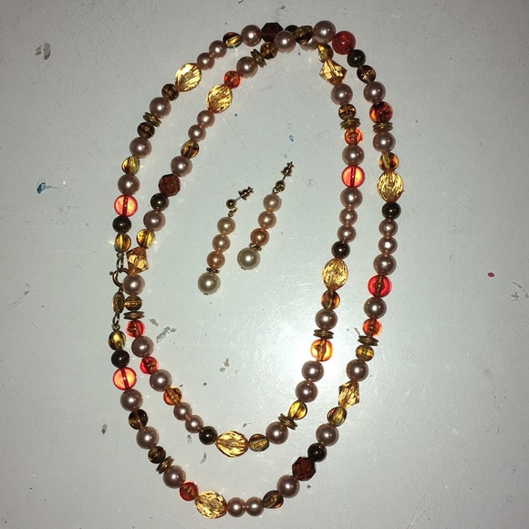 Pearl and Beaded Necklace - Picture 1 of 5